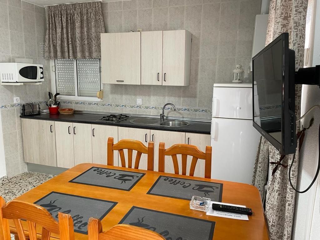 Apartamentos Bolonia Paraiso Eksteriør billede