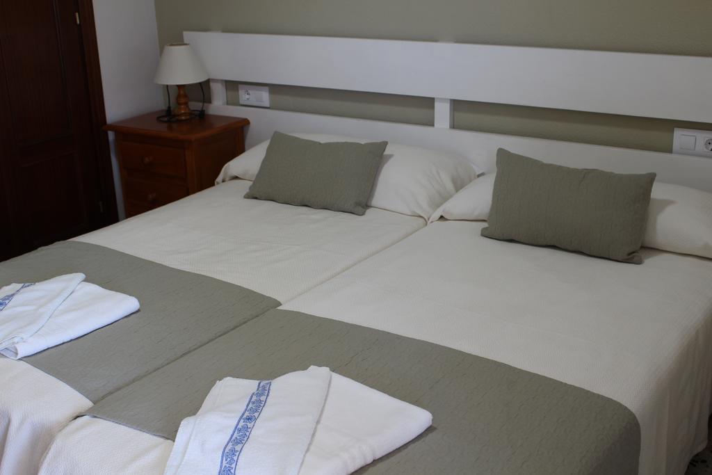 Apartamentos Bolonia Paraiso Eksteriør billede