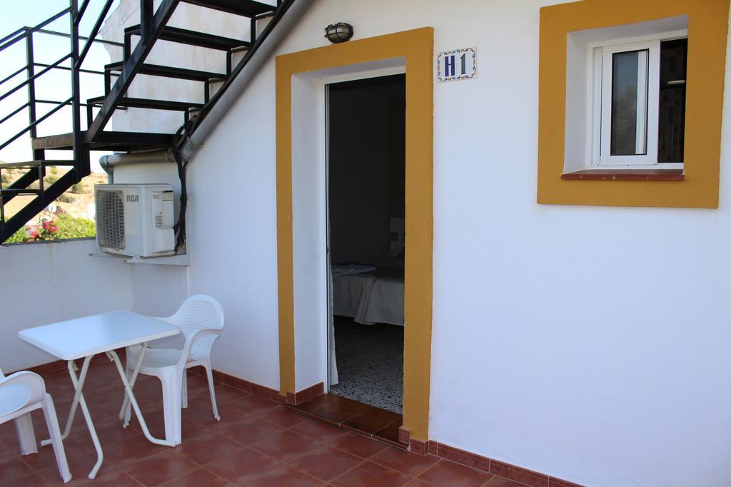 Apartamentos Bolonia Paraiso Eksteriør billede