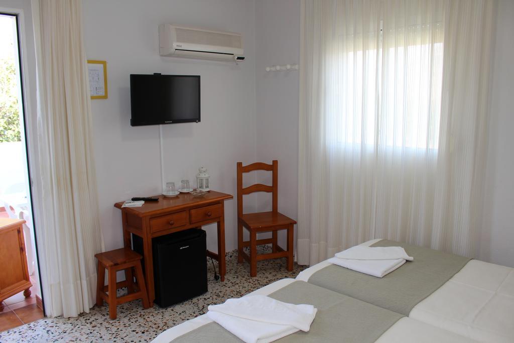 Apartamentos Bolonia Paraiso Eksteriør billede