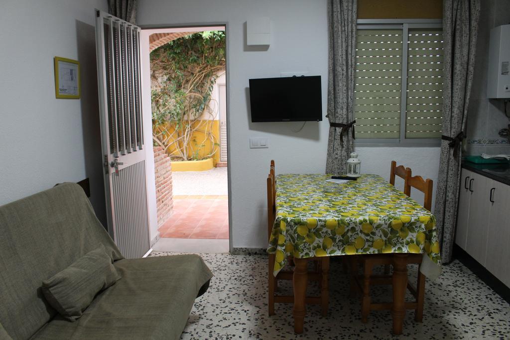 Apartamentos Bolonia Paraiso Eksteriør billede